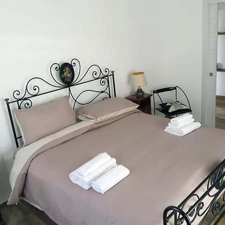 Affittacamere Casa Cavour בית הארחה *
